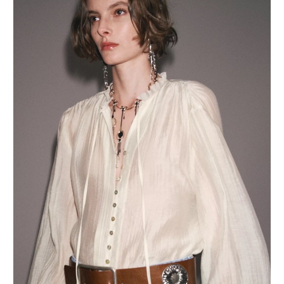 Zara Tops - 💫Zara ZW Collection Blouse💫